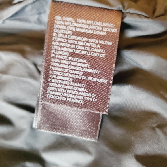 Northface puffer trench coat - Picture 3 of 7